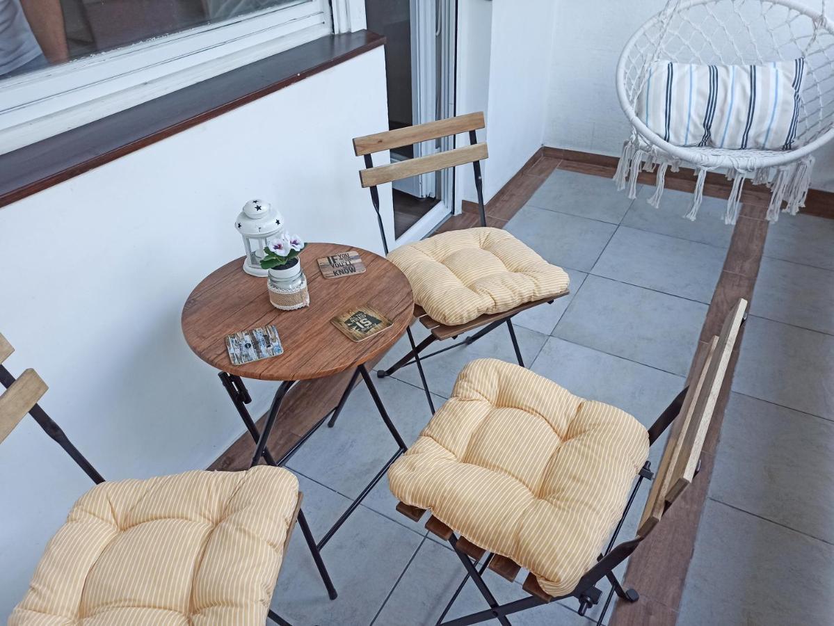 Feel Danube Apartment Zemun Exterior photo